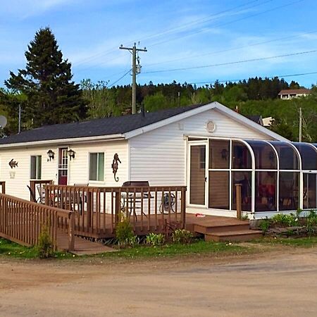 Shore Lane Cottage Alma Exterior photo